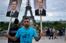 Manifestation en soutien à Bachar Al-Assad (le 3 juin 2012, à Paris)