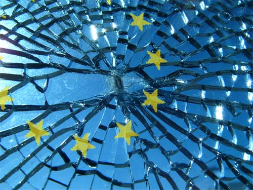 Qui veut la peau de l’€uro ? Par Sylvain Baron