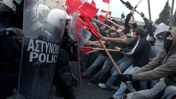 Du feu qui consume les peuples européens (2/6) : Grèce et Portugal