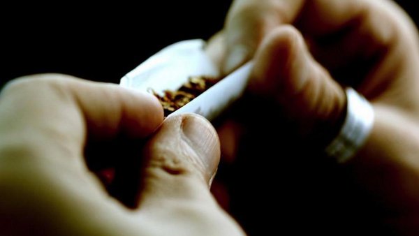 Choisis ton avenir avec Rue89 : actrice porno ou dealer de shit