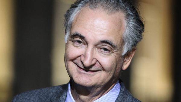 Loi de programmation militaire : Jacques Attali juge « ahurissant » l’article 20 (01net)