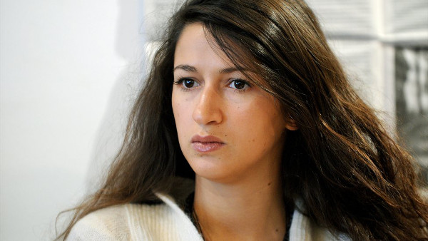 « Si Charlie Hebdo est raciste, alors je le suis » : réponse de Zineb El Rhazoui à Olivier Cyran