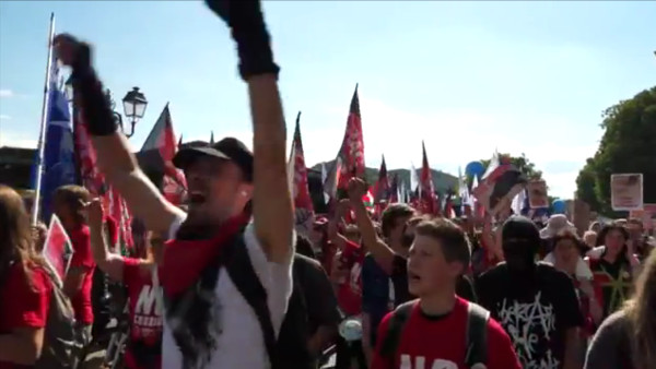 Manifestation pour l’abolition de la corrida (Alès, 31 mai 2014)