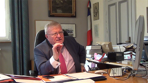 Entretien avec le député Jacques Myard, à propos de son livre « La Nation ou le Chaos »