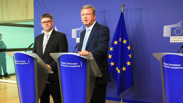 L’Islande annonce le retrait de sa candidature à l’Union européenne (Le Monde)