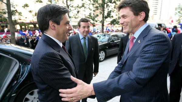 Fillon-De Castries, vers une « gouvernance » Bilderberg