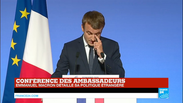 Discours de Macron devant les Ambassadeurs : interview de Michel Raimbaud