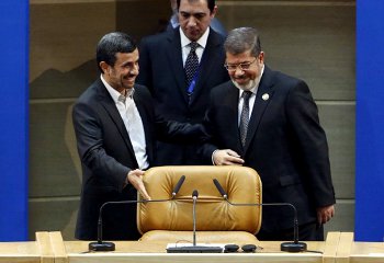 Ahmadinejad-Morsi-350