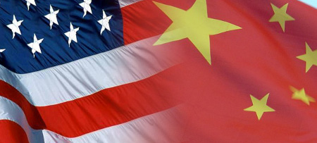 USA-Chine-drapeaux-450