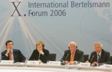 Bertelsmann s’attend à « croître nettement » en 2013 après un solide 1er trimestre (Romandie)