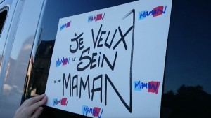 je-veux-de-sein-de-ma-maman-600