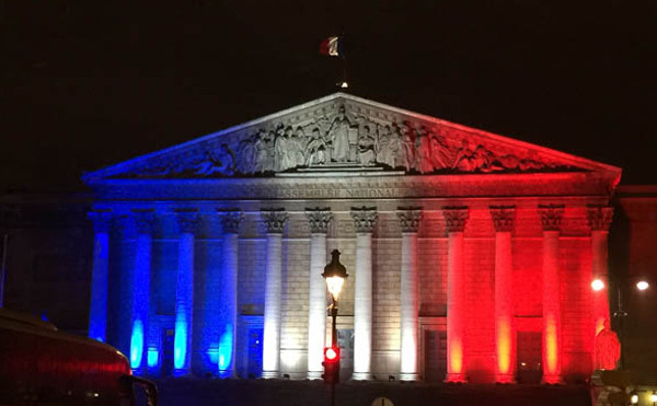 assemblee_nationale_bleu_blanc_rouge_